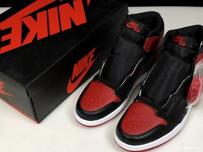 Jordan OG Banned 555088-001 Air 1 High Retro 0731